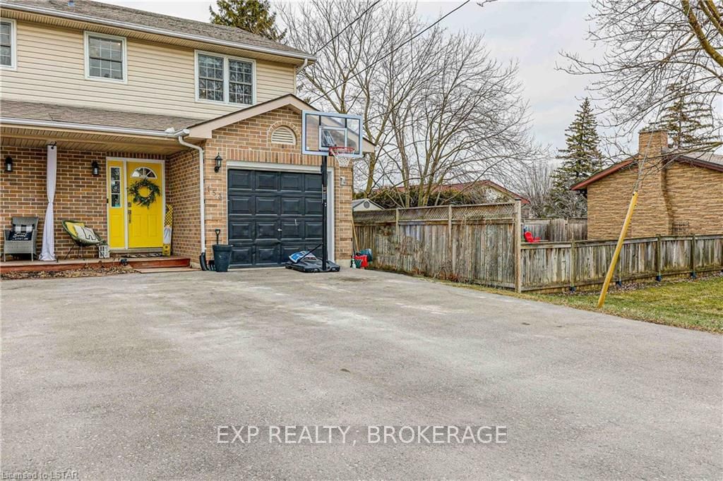 Listing Image 40