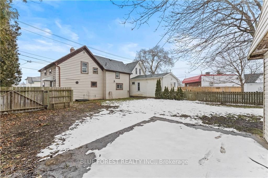 Listing Image 25