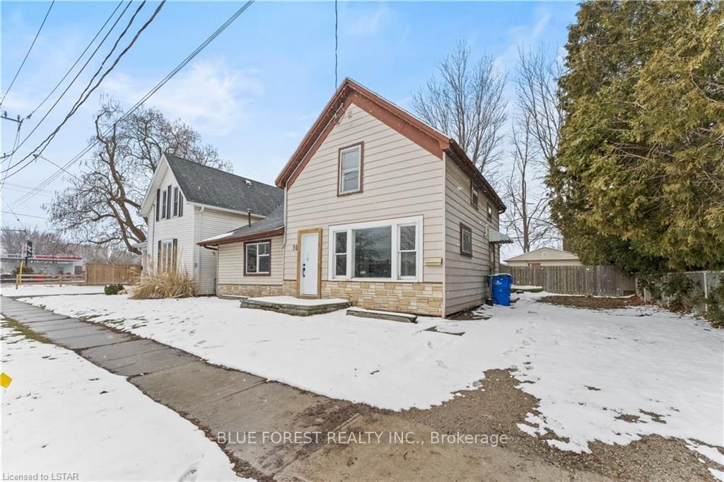 Listing Image 4