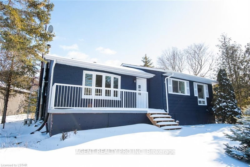 21 Oriole Rd, Kawartha Lakes, K0M 1N0 | Image 2