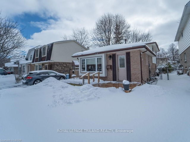 173 GLENROY Crescent