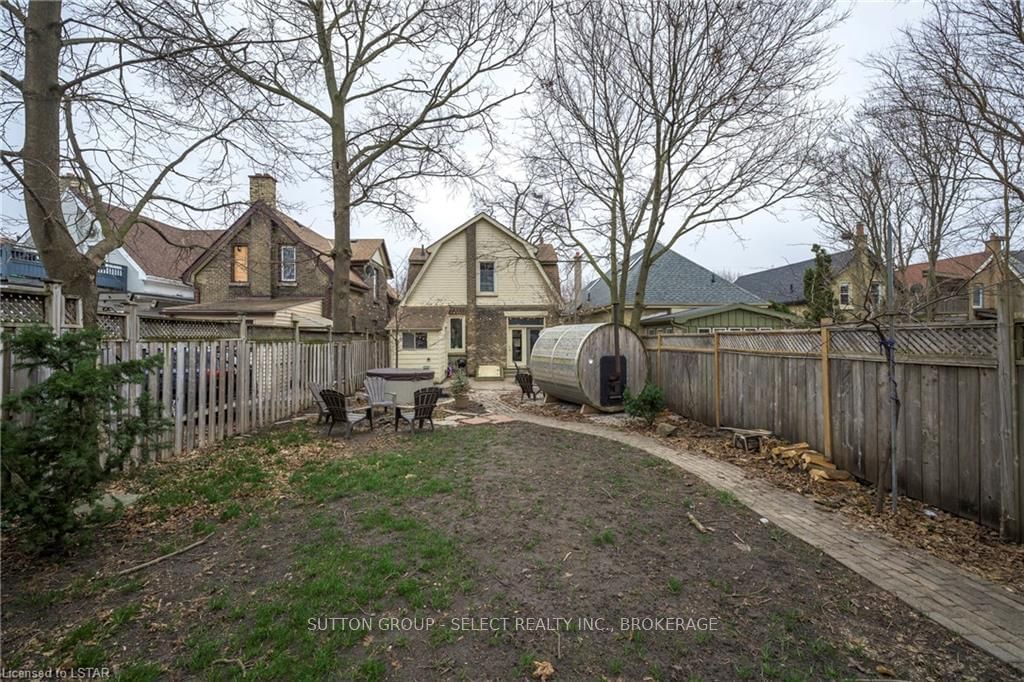 Listing Image 7