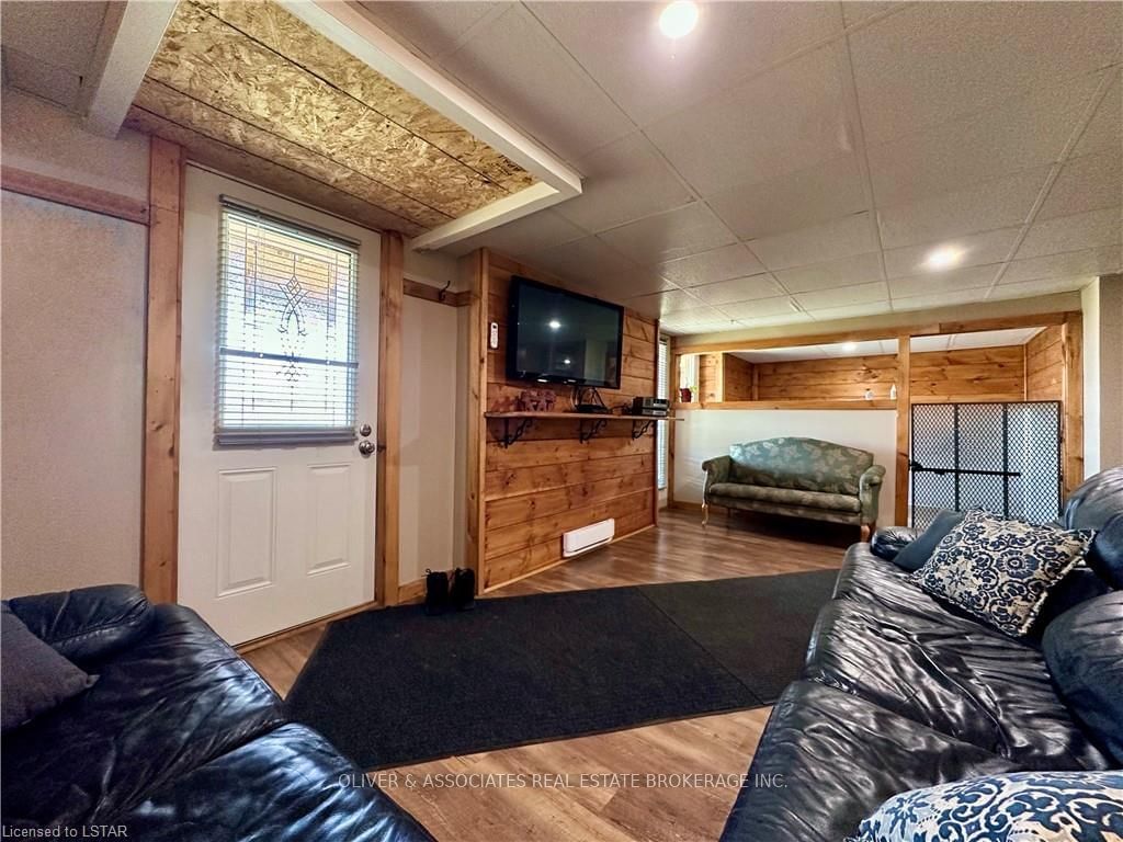 Listing Image 30