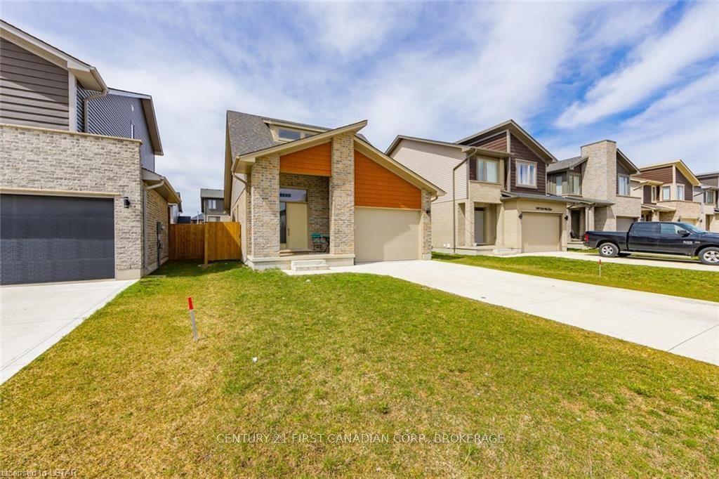 Listing Image 3