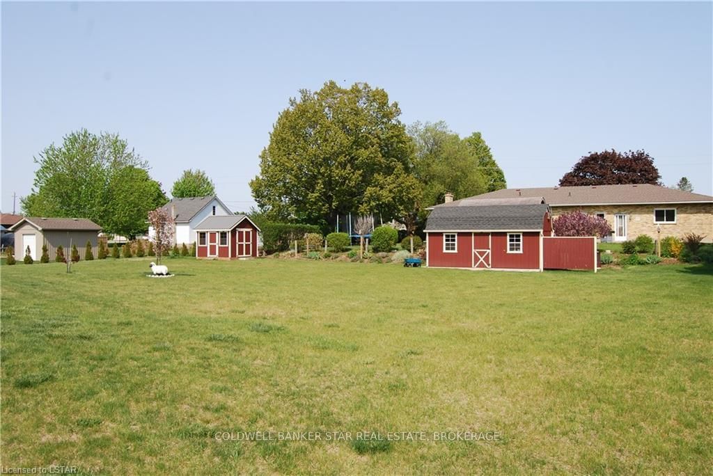 Listing Image 7