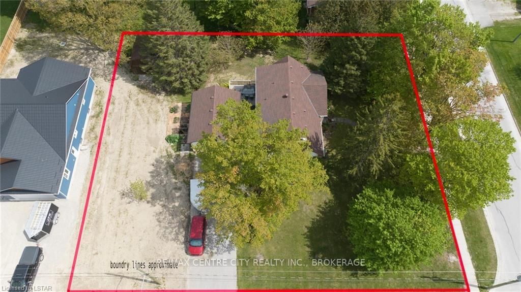 Listing Image 11