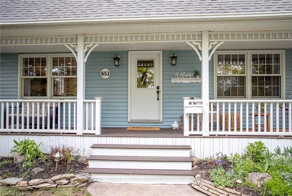 Listing Image 6