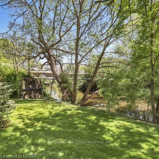 Listing Image 40