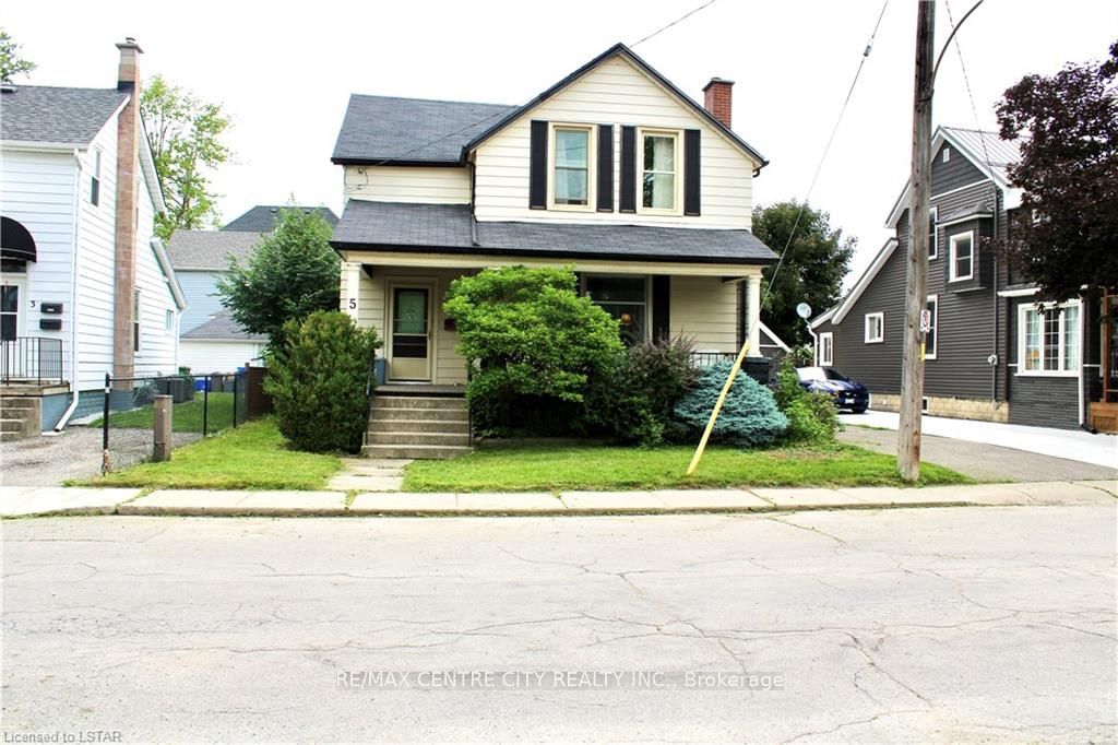 Listing photo 3