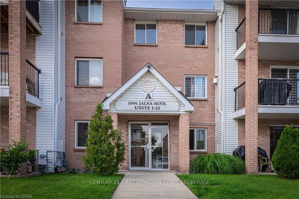 Listing Image 4