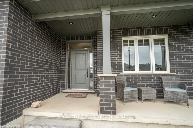 253 Boardwalk Way, Thames Centre, N0L 1G2 | Image 3