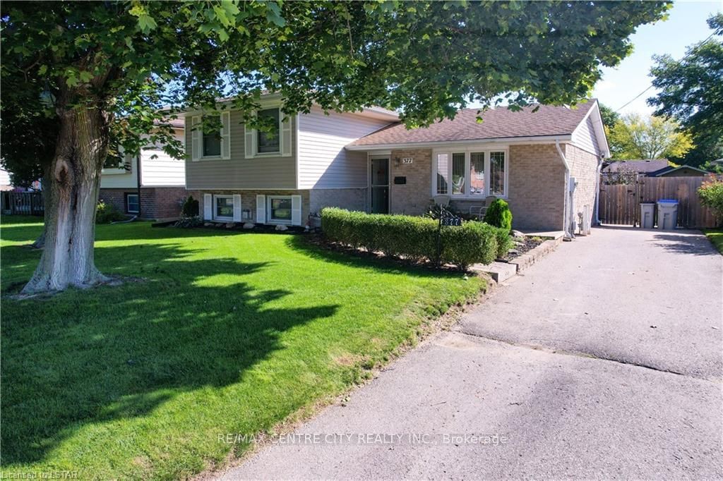 Listing Image 3