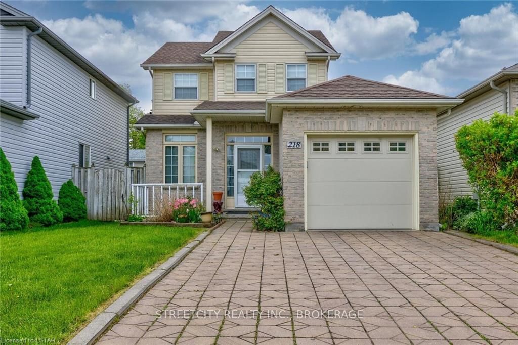 Listing photo 2