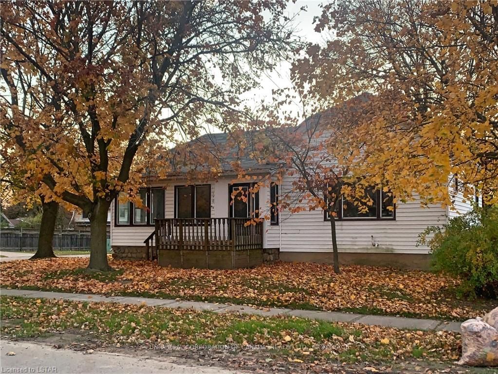 Listing Image 3