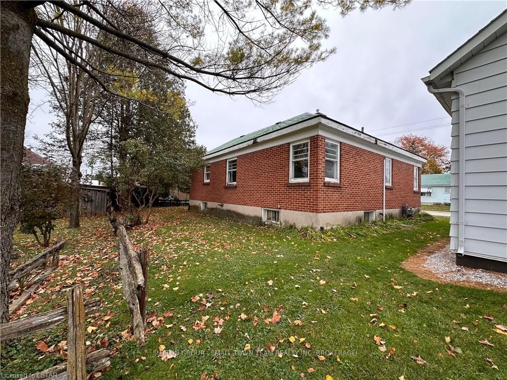 Listing Image 7