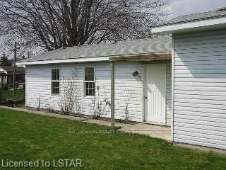 Listing Image 7