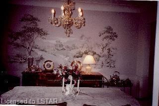 8 Parkview Dr, St. Thomas, N5R 4B5 | Image 2