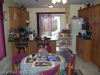 24 Sifton Dr, St. Thomas, N5R 6C7 | Image 3