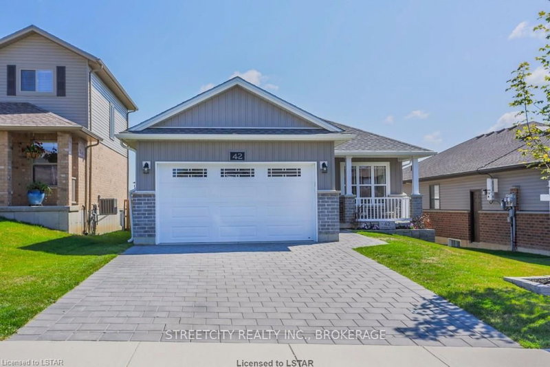 42 Leesboro Tr, Thames Centre, N0M 2P0 | Image 2