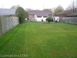 Listing Image 3