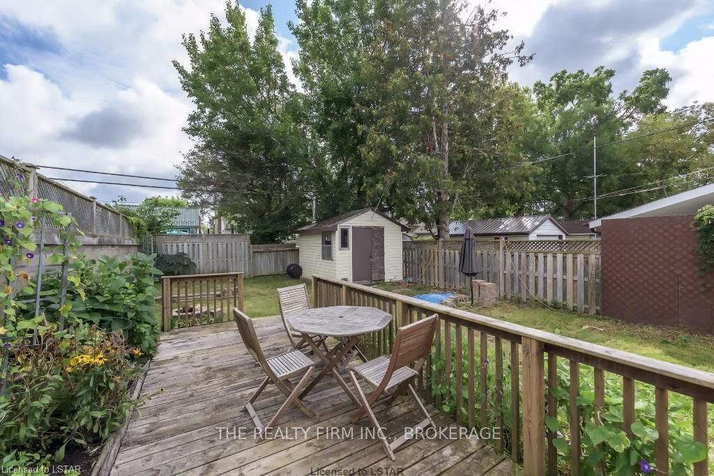 Listing Image 7
