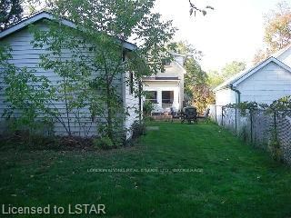 Listing Image 3