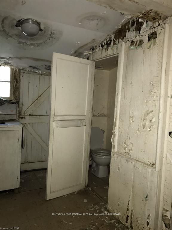 387 Stanley Park Dr, Central Elgin, N5L 1A2 | Image 3