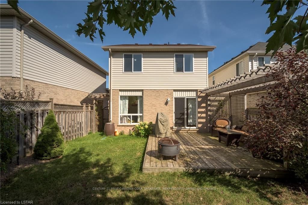 Listing Image 3