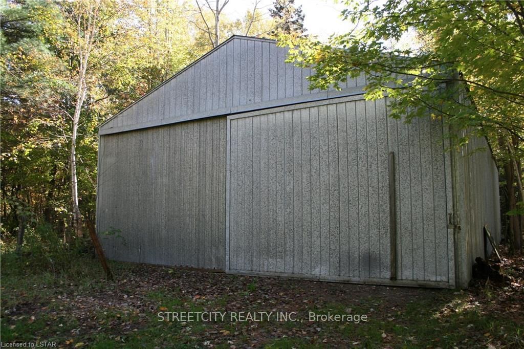 Listing Image 40