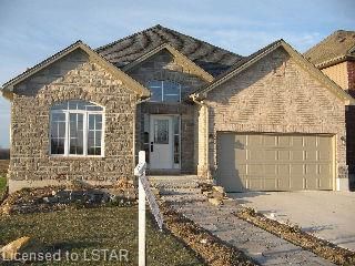 Detached House sold at 19 Hamilton Street, North Middlesex, Ontario, N0M 1A0 - Ailsa Craig - MLS: X7531863