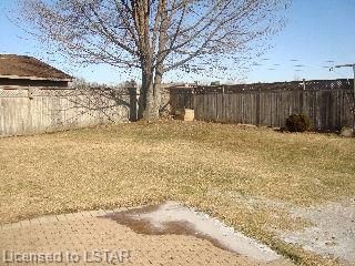 Listing photo 5