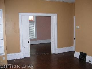Listing Image 7