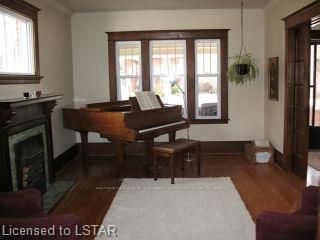 Listing Image 3