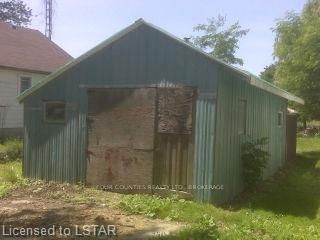 Listing photo 5