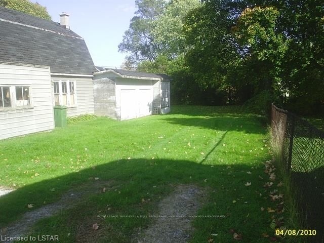 Listing Image 7