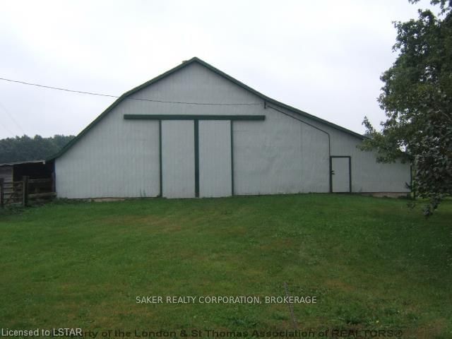 Listing Image 3