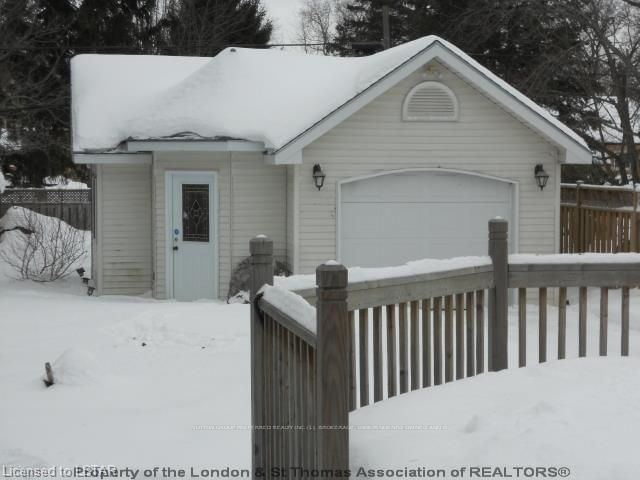 Listing Image 11