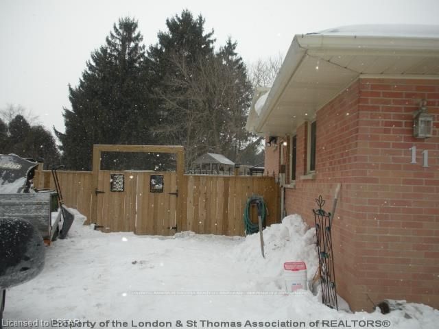 Listing Image 11