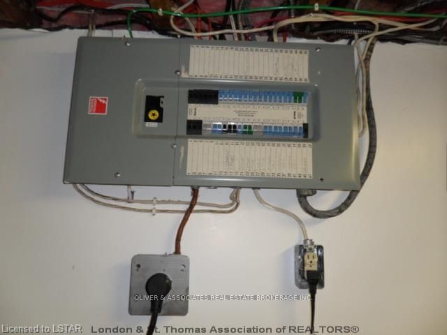 Listing Image 17