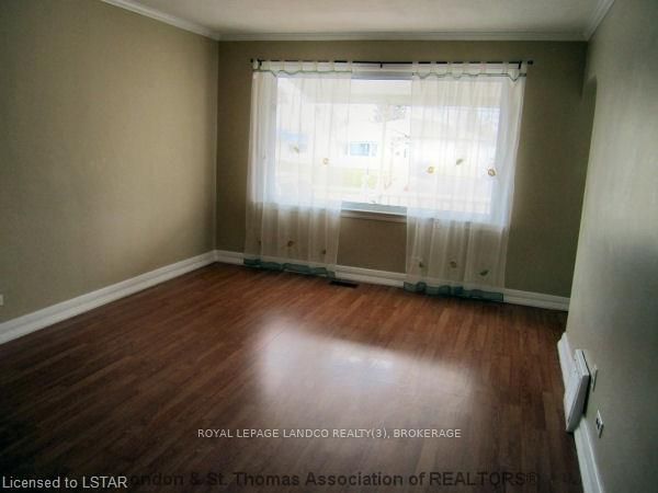 65 First Ave, St. Thomas, N5R 4N3 | Image 3