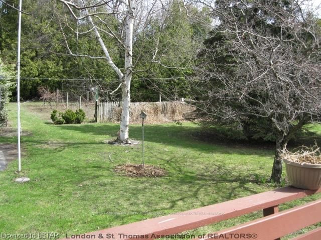 Listing Image 8