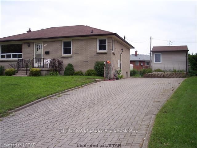 Listing Image 3