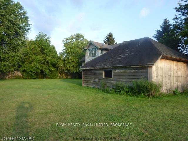 Listing Image 4