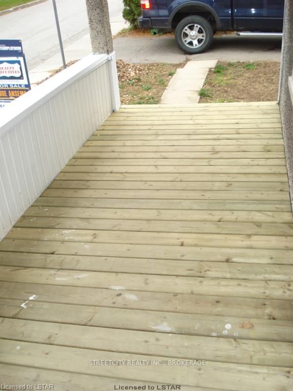 Listing Image 26