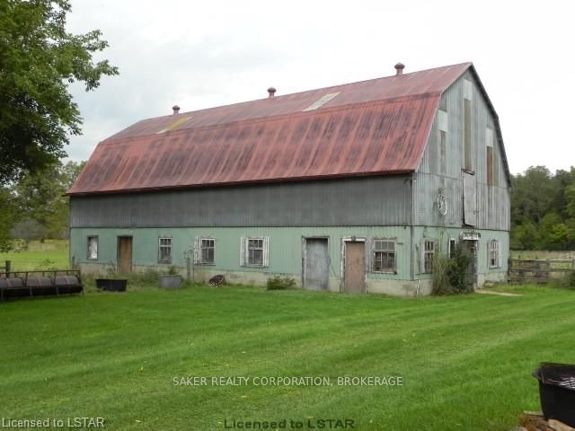 Listing Image 7