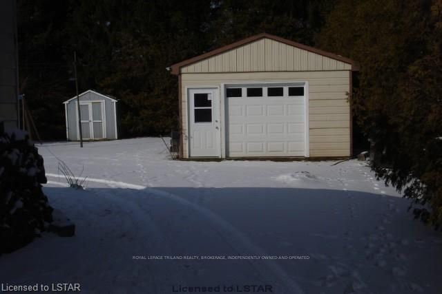 Listing Image 7