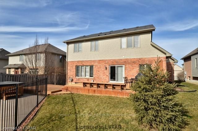 Listing Image 10