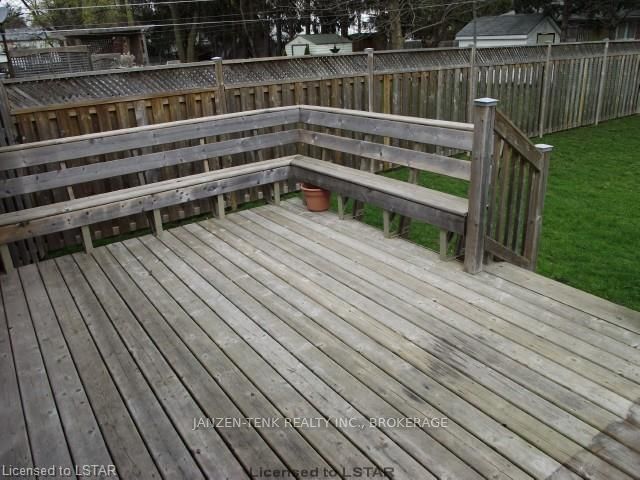 Listing Image 13