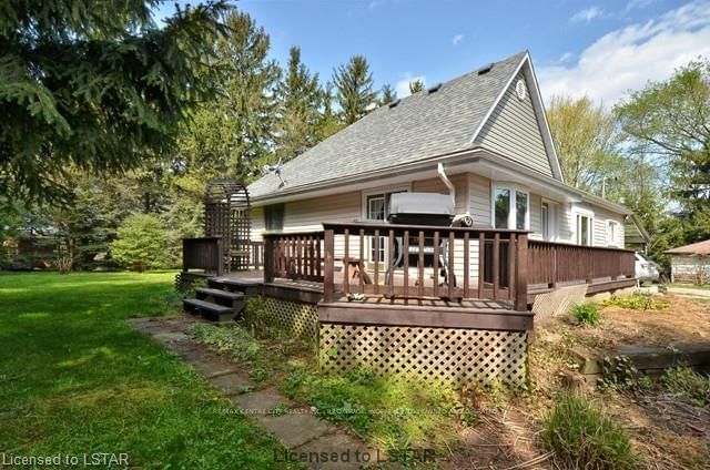 Listing Image 3