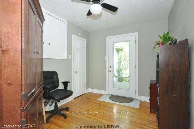 Listing Image 16
